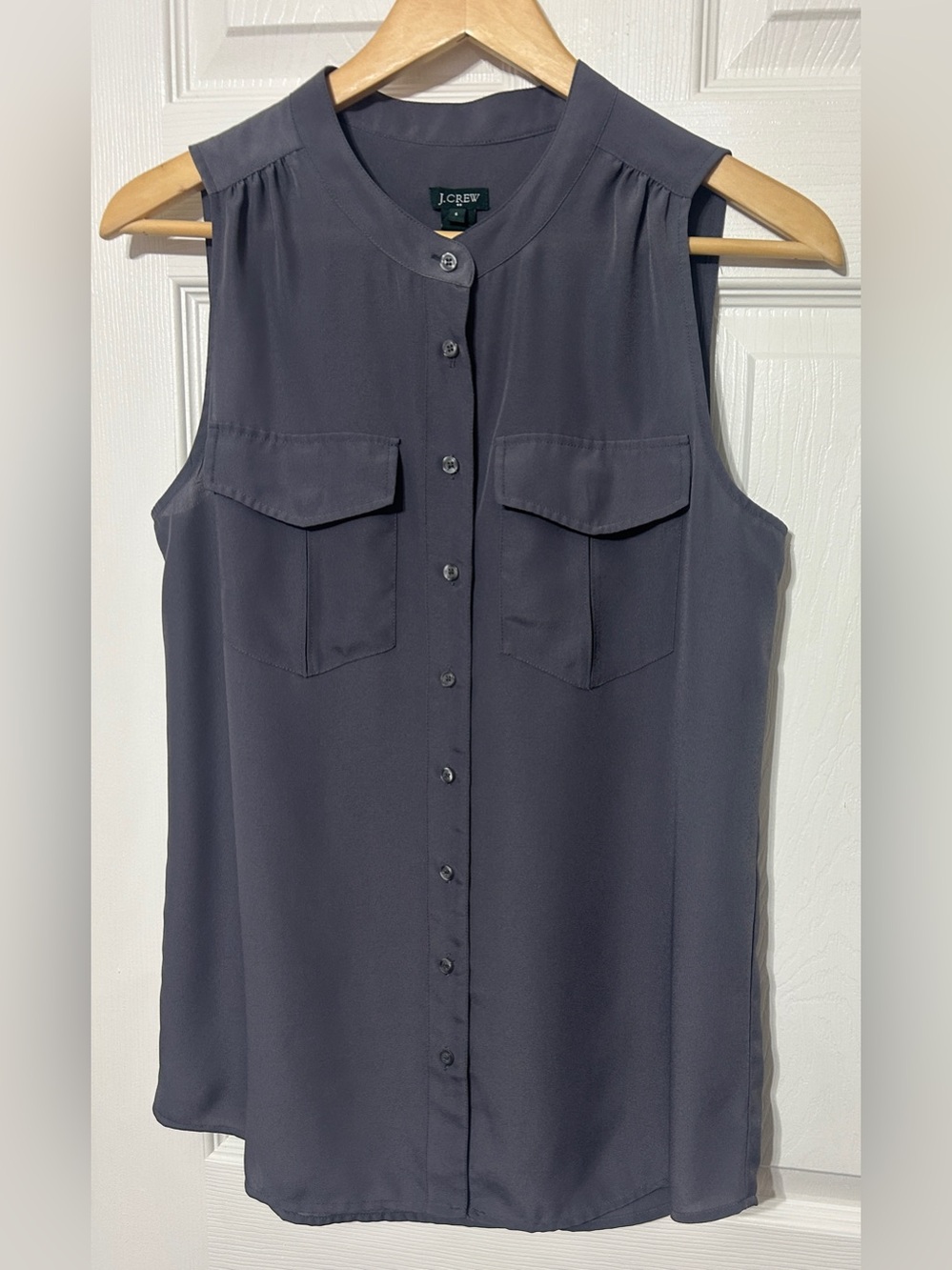 J.Crew Women’s Gray Sleeveless Button Up Blouse Top Size 6